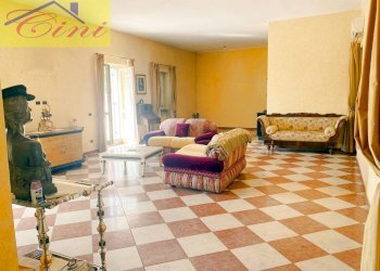 Foto 8 - Quadrilocale piazza martiri della libertà, Rogeno - foto 8