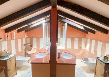 Foto 17 - Quadrilocale piazza martiri della libertà, Rogeno - foto 17