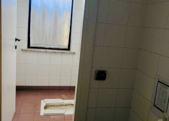 Foto 4 - Shop VIA LEONI, Erba - photo 4