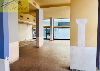 Foto 6 - Shop VIA LEONI, Erba - photo 6