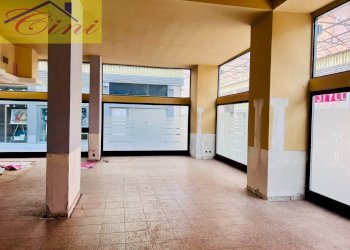 Foto 11 - Shop VIA LEONI, Erba - photo 11