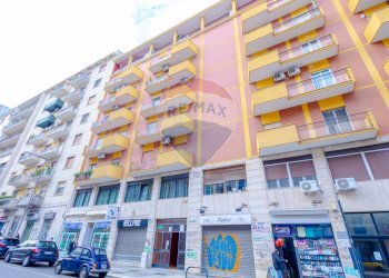 Edificio all\'aperto - Appartamento Viale Unita' D'italia
 
63, Bari - foto 1