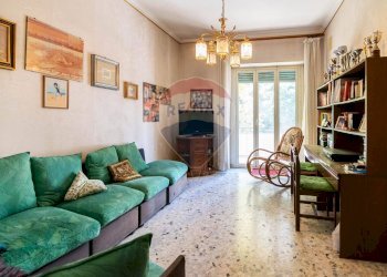 Soggiorno - Appartamento Viale Vittorio Veneto
 
122, Catania - foto 8