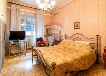 Camera / camera da letto - Appartamento Viale Vittorio Veneto
 
122, Catania - foto 18