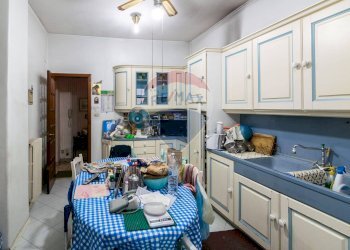 Cucina - Appartamento Viale Vittorio Veneto
 
122, Catania - foto 21