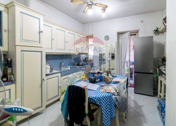 Cucina - Appartamento Viale Vittorio Veneto
 
122, Catania - foto 22