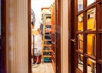 Dispensa di stoccaggio - Appartamento Viale Vittorio Veneto
 
122, Catania - foto 26