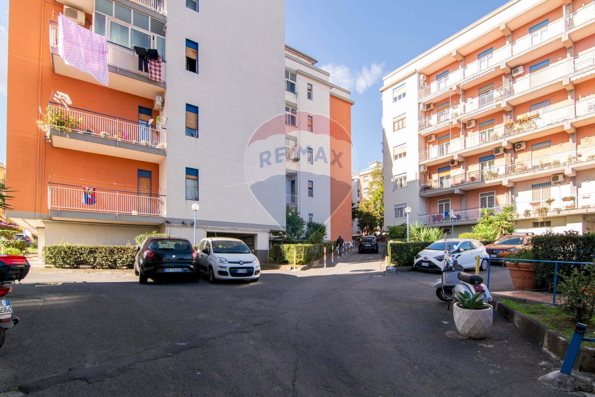 Edificio all\'aperto - Residence Via Fasano
 
20, Gravina di Catania - photo 1