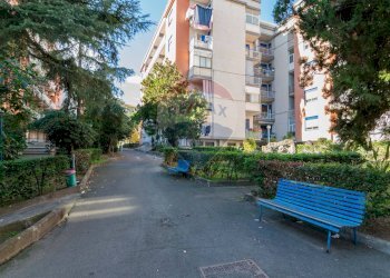 Edificio all\'aperto - Residence Via Fasano
20, Gravina di Catania - foto 25