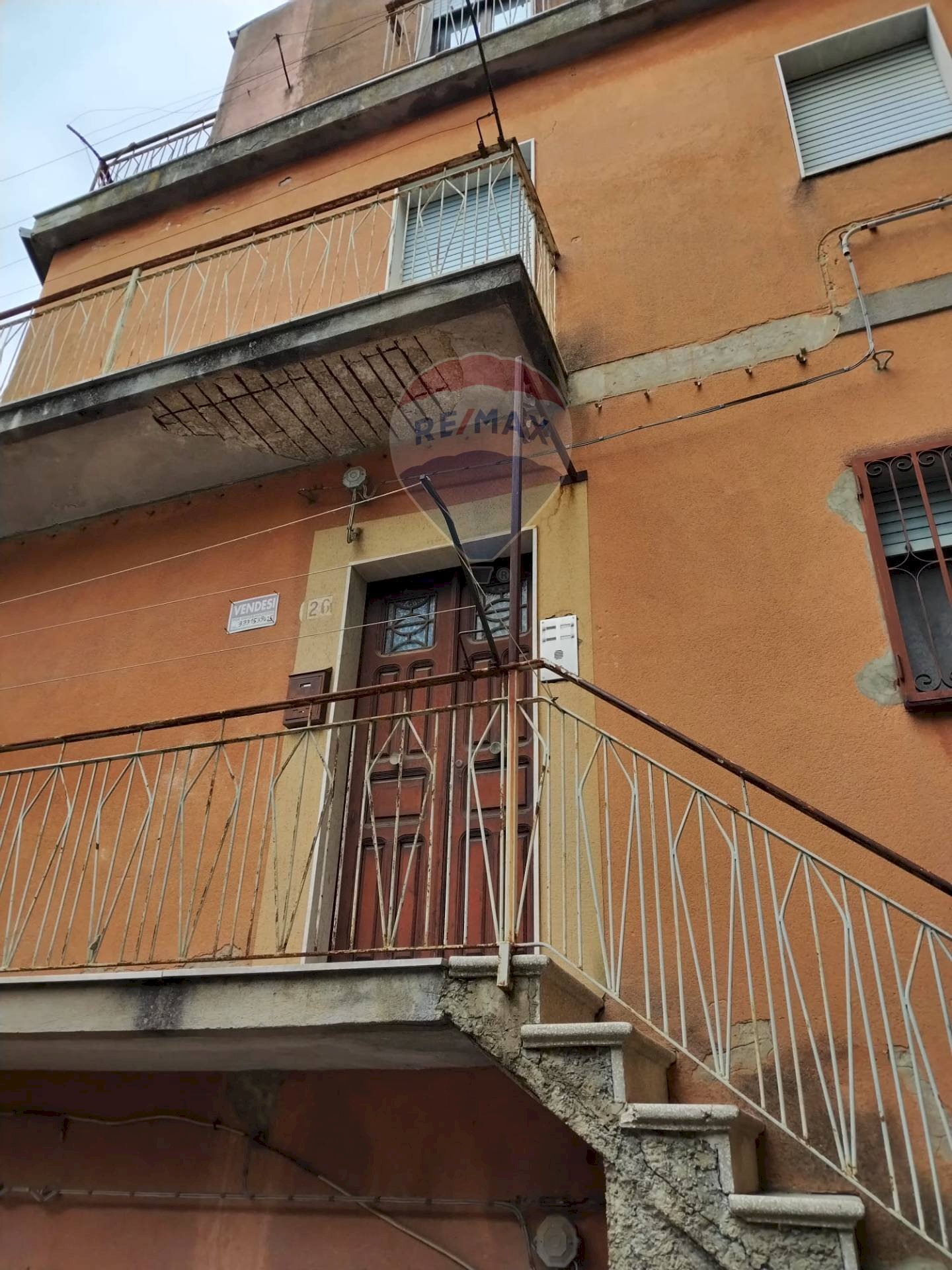 Edificio all\'aperto - Casa indipendente Via Carbone
 
24, Piazza Armerina - foto 3