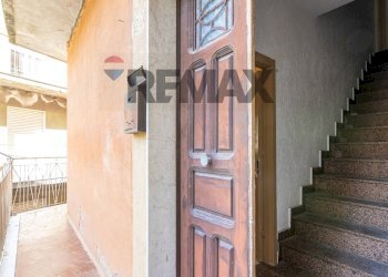 Scale - Casa indipendente Via Carbone
 
24, Piazza Armerina - foto 5