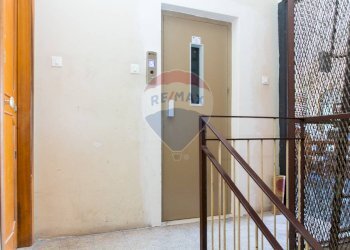 Hall / corridoio - Quadrilocale Via Etnea
 
660, Catania - foto 6