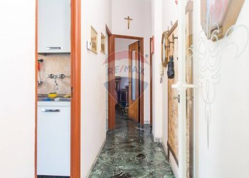 Hall / corridoio - Quadrilocale Via Etnea
 
660, Catania - foto 11