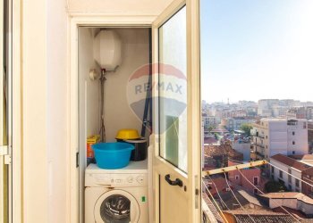 Lavanderia - Quadrilocale Via Etnea
 
660, Catania - foto 25