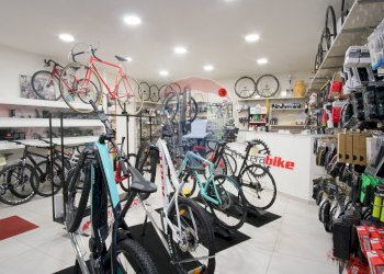 Palestra - Locale Commerciale Piazza Bonadies
 
2/3/4/5/6/7, Catania - foto 8