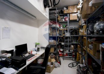 Ufficio - Locale Commerciale Piazza Bonadies
 
2/3/4/5/6/7, Catania - foto 18