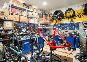 Dispensa di stoccaggio - Locale Commerciale Piazza Bonadies
 
2/3/4/5/6/7, Catania - foto 21