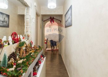 Hall / corridoio - Trilocale Viale Bummacaro
 
16, Catania - foto 4