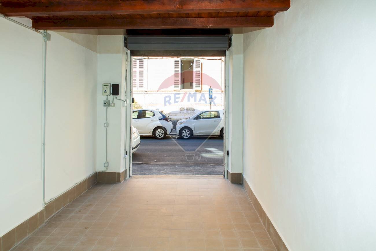 Hall / corridoio - Box Via Gorizia
 
8, Catania - foto 2