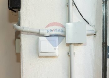 Dettagli - Box Via Gorizia
 
8, Catania - foto 3