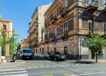 Edificio all\'aperto - Box Via Gorizia
 
8, Catania - foto 11