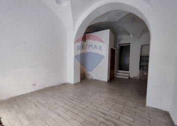 Stanza vuota - Monolocale Via Santissima Trinita'
 
60, Catania - foto 8