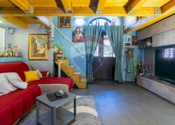 Soggiorno - Trilocale Via Ignazio Castone
 
43, Catania - foto 1