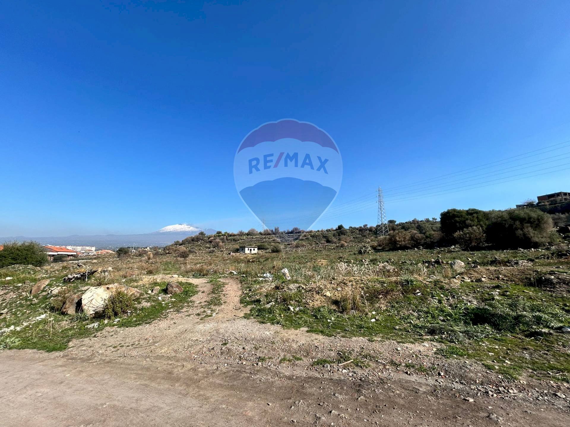 Vista delle montagne - Terreno agricolo Contrada Scala Vecchia
snc, Paterno - foto 2