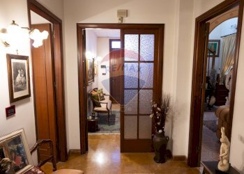 Hall / corridoio - Villa contrada santa venera
 
18, Marsala - foto 15