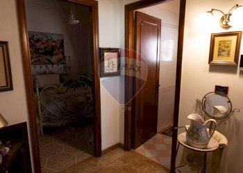 Hall / corridoio - Villa contrada santa venera
 
18, Marsala - foto 38
