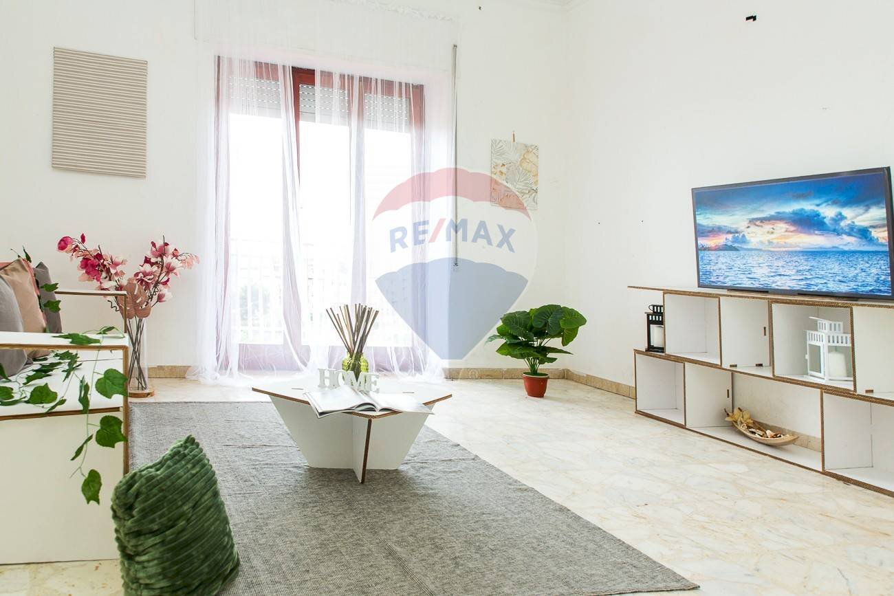 Soggiorno - Appartamento Via Novaluce
 
48, Tremestieri Etneo - foto 2