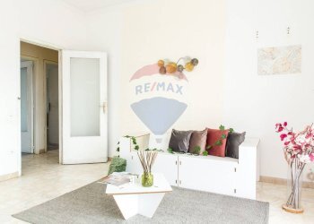 Soggiorno - Appartamento Via Novaluce
 
48, Tremestieri Etneo - foto 3