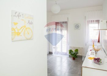 Soggiorno - Appartamento Via Novaluce
 
48, Tremestieri Etneo - foto 6