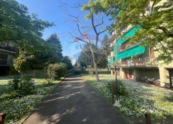 Foto 5 - Box Via Pola
 
1, Cernusco sul Naviglio - foto 5