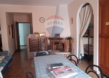 Sala da pranzo - Trilocale Via Consolare Valeria
 
34, Sant'Alessio Siculo - foto 10
