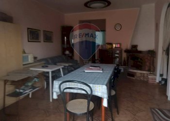 Sala da pranzo - Trilocale Via Consolare Valeria
 
34, Sant'Alessio Siculo - foto 11