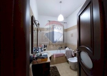 Bagno - Appartamento Villaggio Sant'agata Zona A
 
17, Catania - foto 9