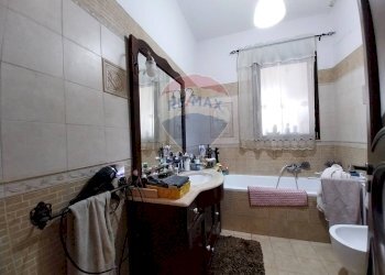Bagno - Appartamento Villaggio Sant'agata Zona A
 
17, Catania - foto 10
