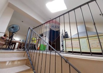 Scale - Appartamento Villaggio Sant'agata Zona A
 
17, Catania - foto 24