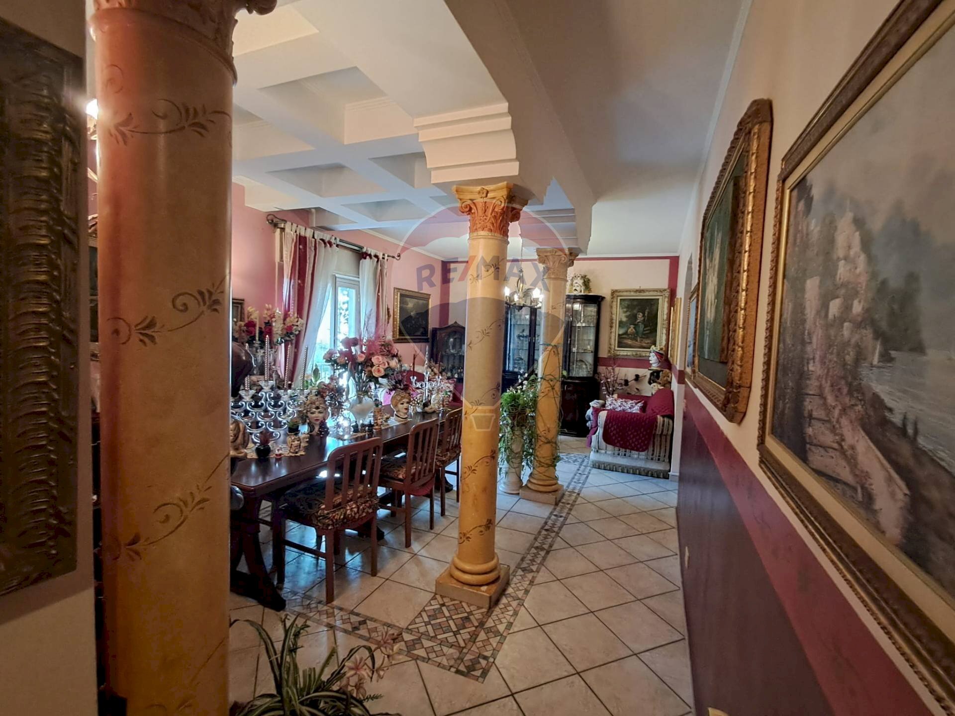 Sala da pranzo - Appartamento via Ortogrande
 
39, Giardini-Naxos - foto 1