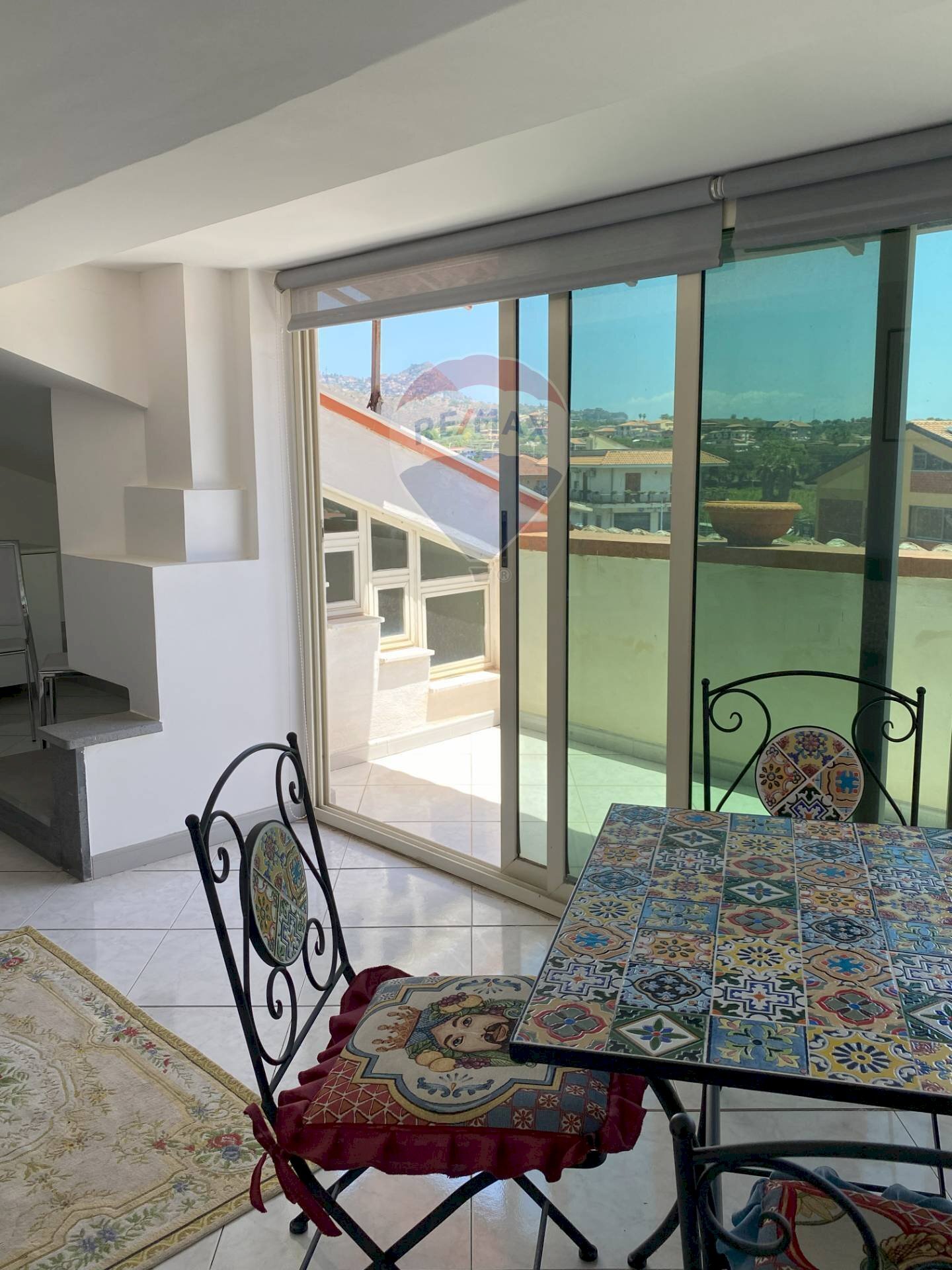 Sala da pranzo - Attico via R. Leoncavallo
 
4, Taormina - foto 2