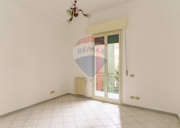 Stanza vuota - Independent house VIA ARMANDO DIAZ
 
48, Francofonte - photo 12