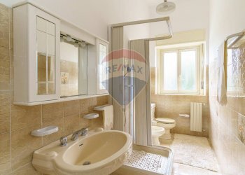 Bagno - Independent house VIA ARMANDO DIAZ
 
48, Francofonte - photo 20