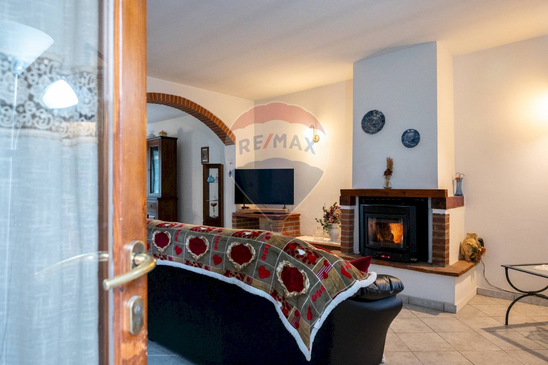 Soggiorno - Casa semi indipendente VIA NAVIGLIO
 
7, Sabbioneta - foto 1