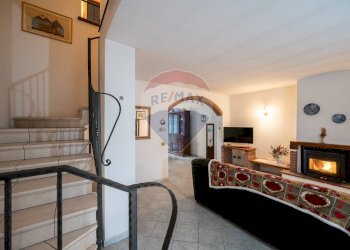 Soggiorno - Semi-detached house VIA NAVIGLIO
 
7, Sabbioneta - photo 12