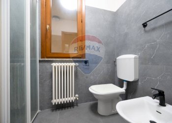 Bagno - Bilocale Via Manzoni
 
205, Casalmaggiore - foto 7