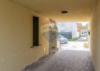 Terrazza - Bilocale Via Manzoni
 
205, Casalmaggiore - foto 11