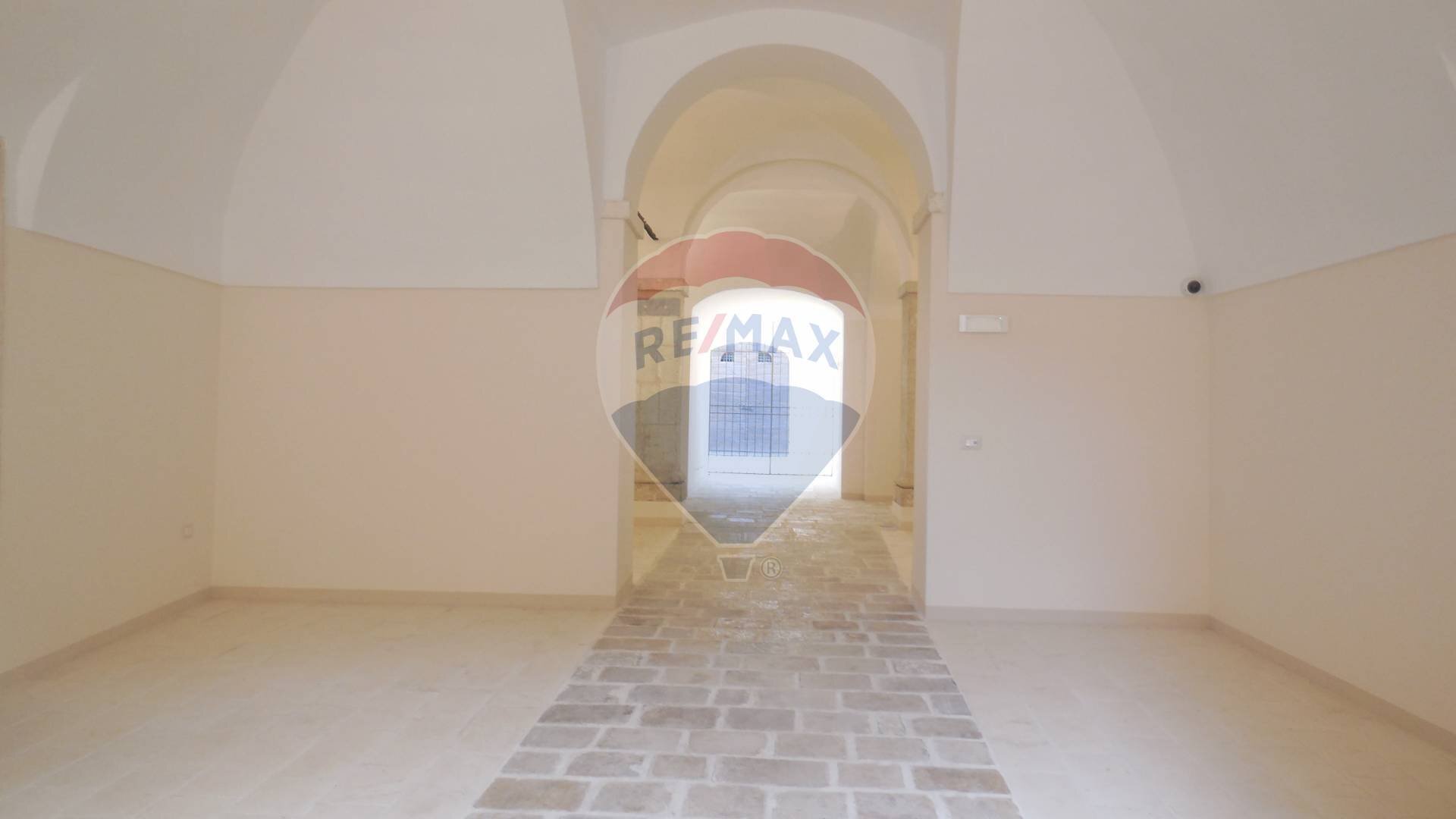 Stanza vuota - Commercial Premises L'Aquila - photo 3