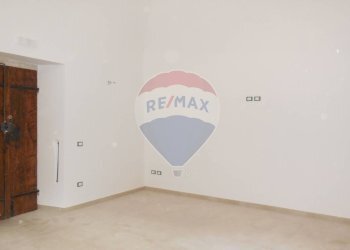 Stanza vuota - Commercial Premises L'Aquila - photo 5