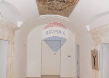 Hall / corridoio - Commercial Premises L'Aquila - photo 15